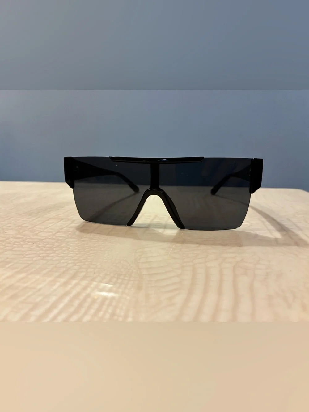 Burberry Black Shield Sunglasses with Signature Striped Temples - Picture 12 of 13